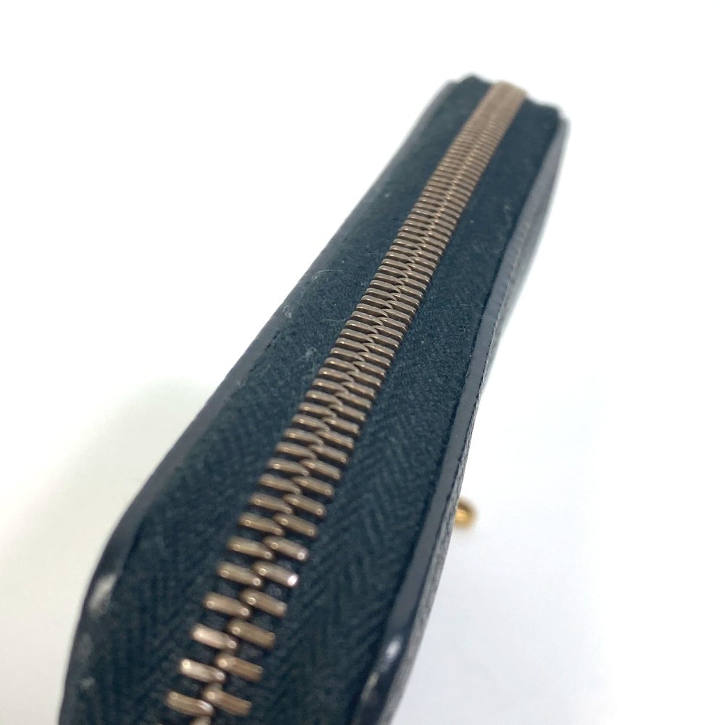 Gucci Black Leather Long Wallet (Bi-Fold)