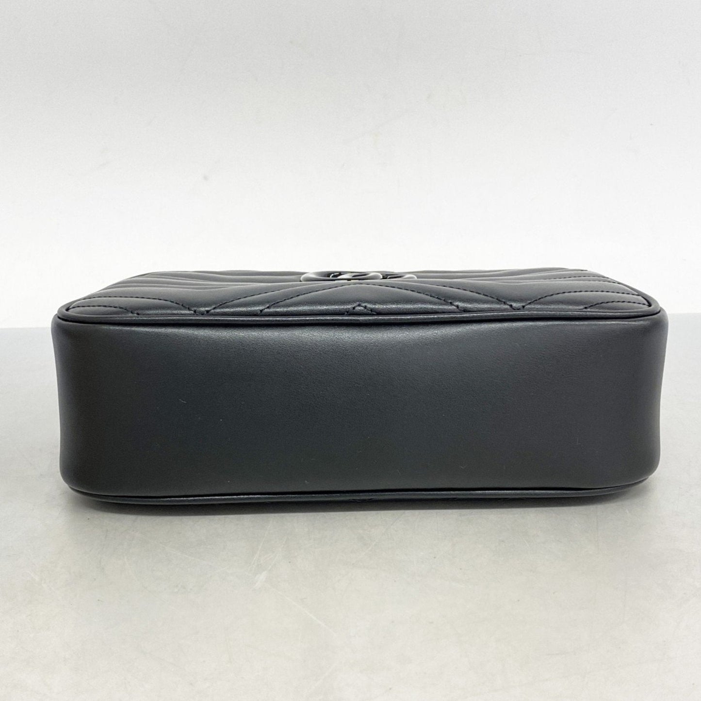 Gucci Black Leather Shoulder Bag