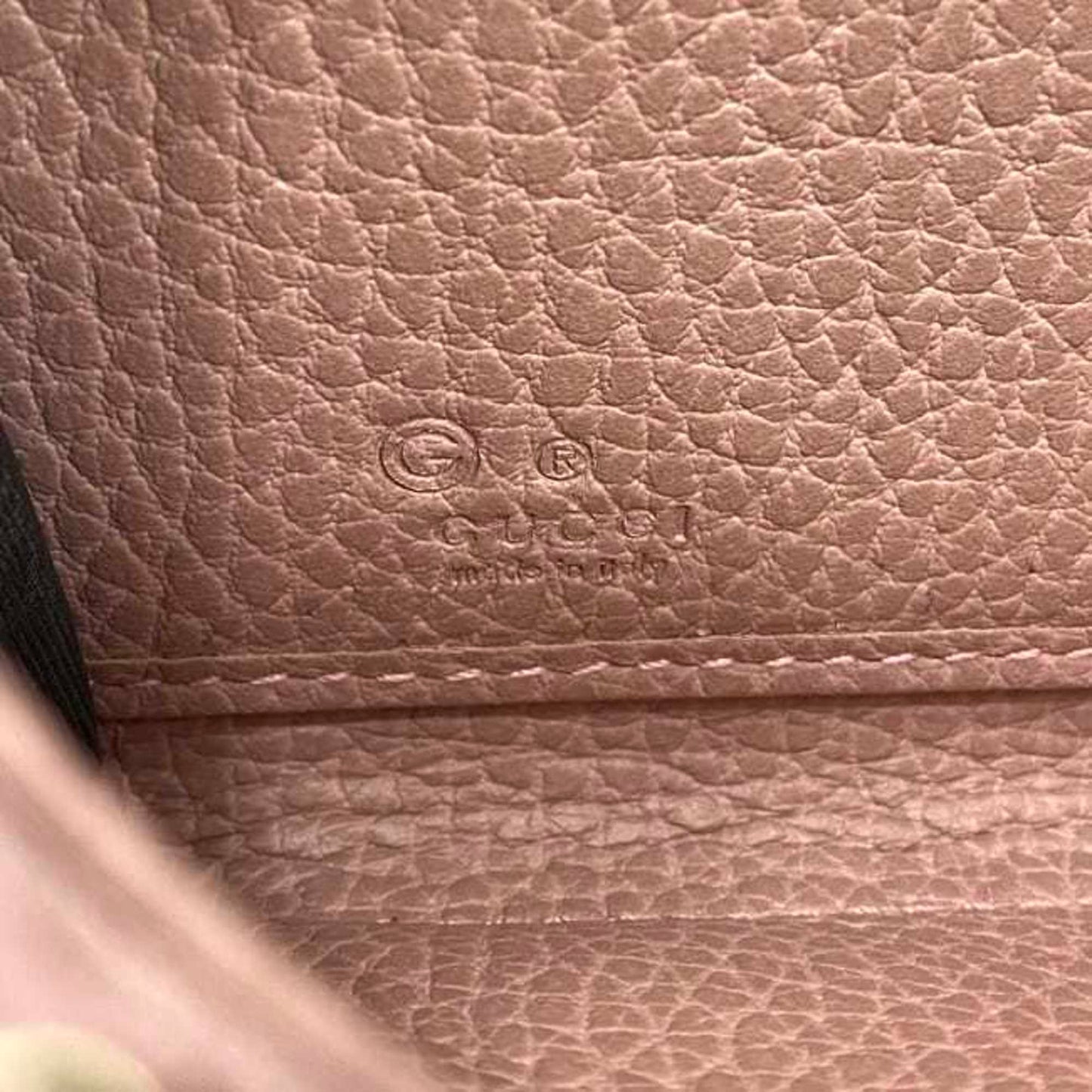 Gucci Pink Leather Wallet (Bi-Fold)