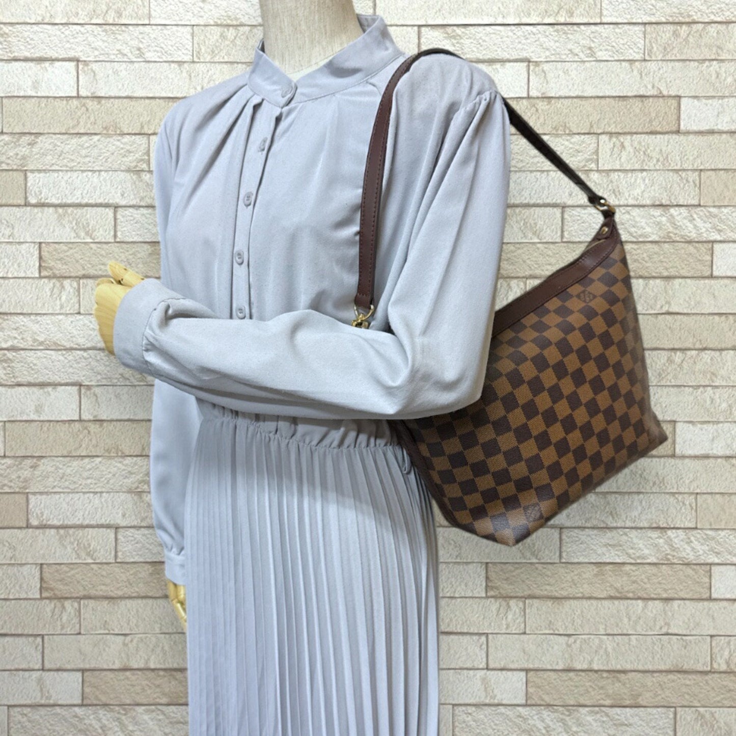 Louis Vuitton Damier Brown Damier Canvas Shoulder Bag