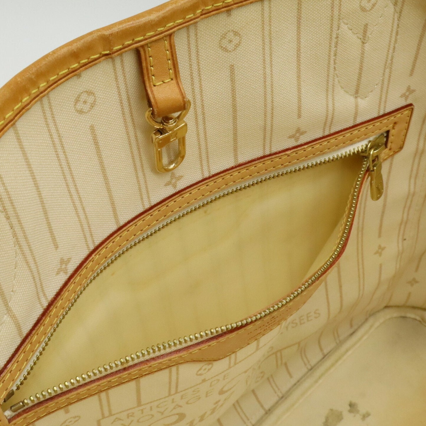 Louis Vuitton Damier Azur Ivory Damier Azur Shoulder Bag Tote Bag