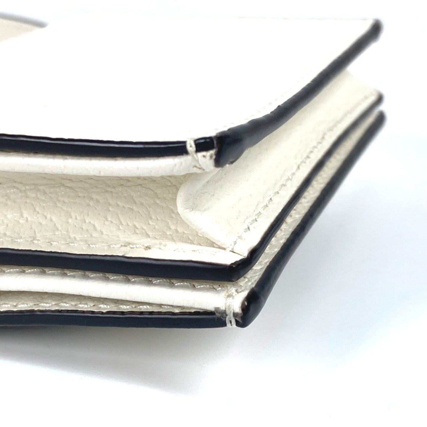 Gucci White Leather Wallet (Bi-Fold)