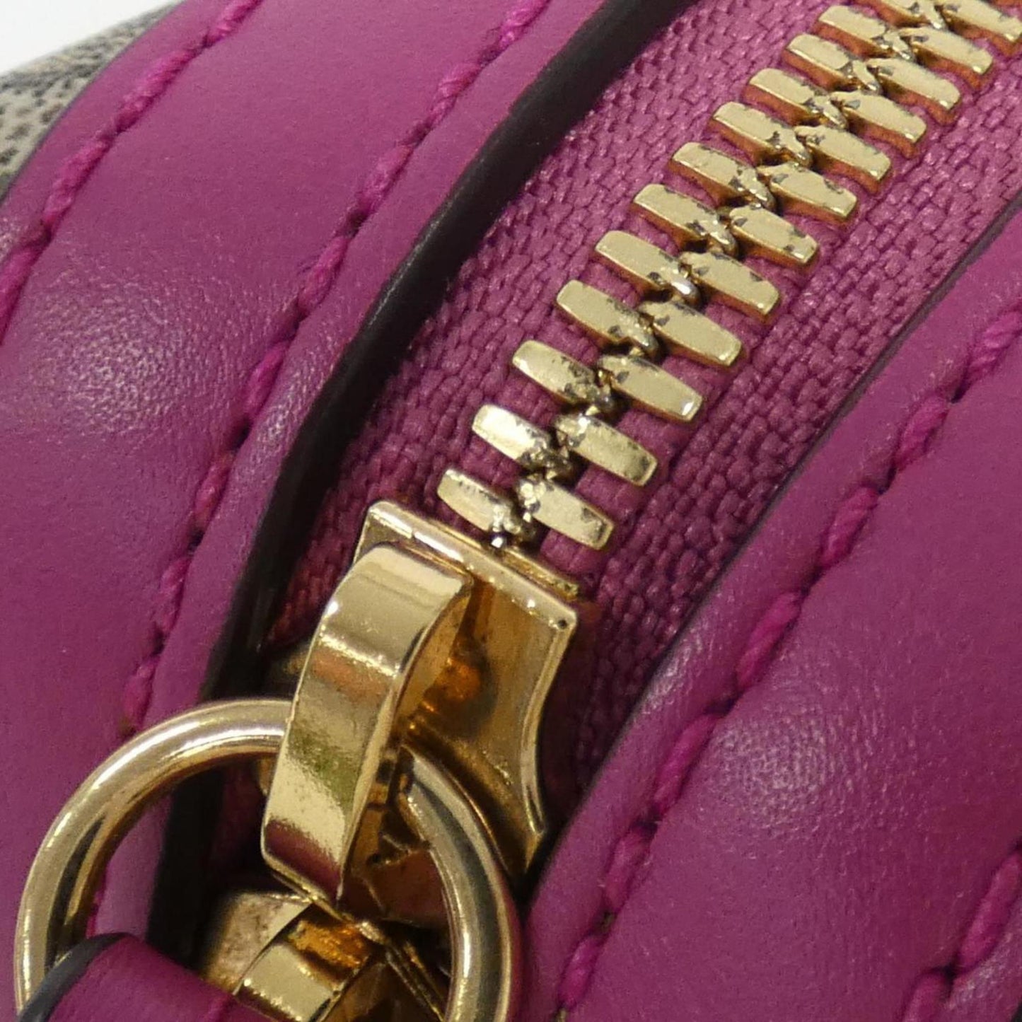 Gucci Beige Pink Gg Supreme Leather Handbag