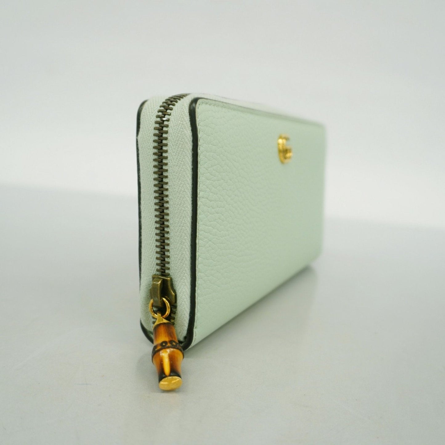 Gucci Pale Green Leather Long Wallet (Bi-Fold)