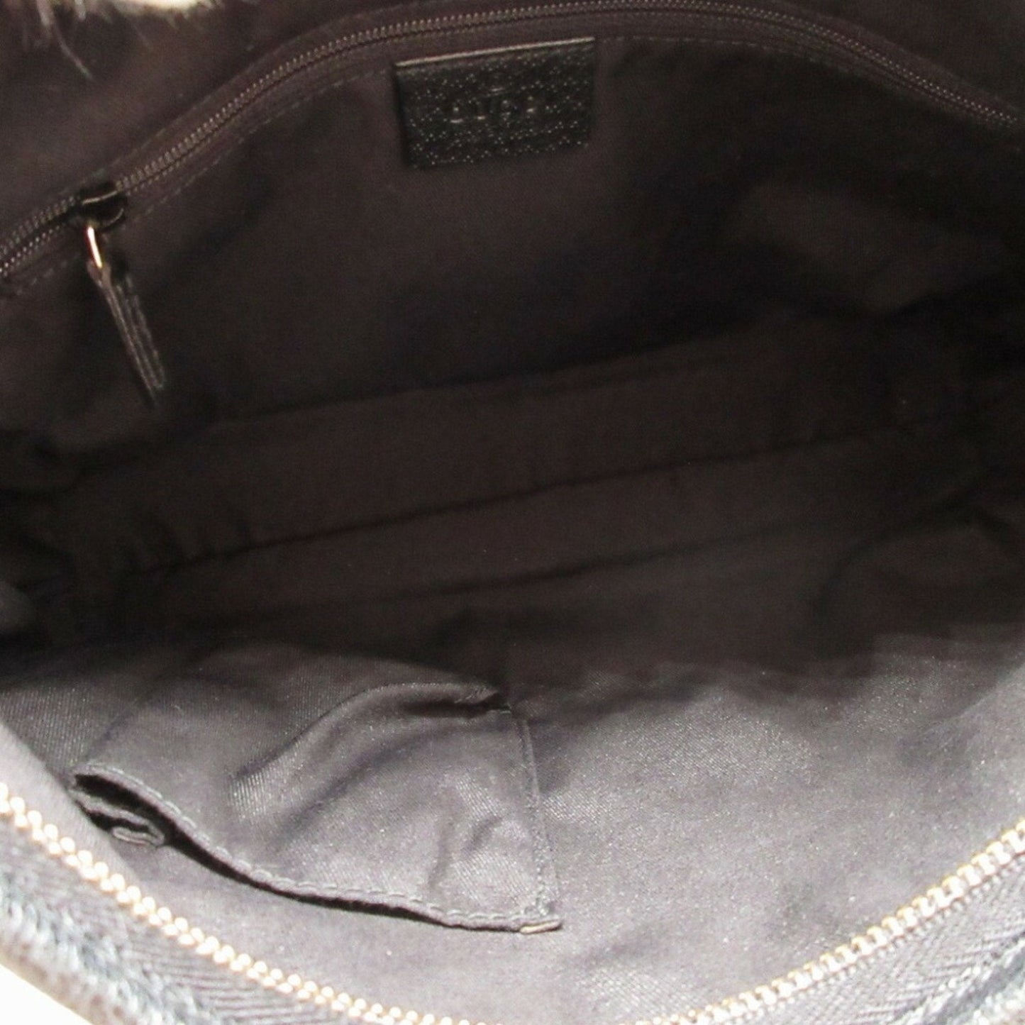 Gucci Abbey Black Gg Canvas Leather Shoulder Bag