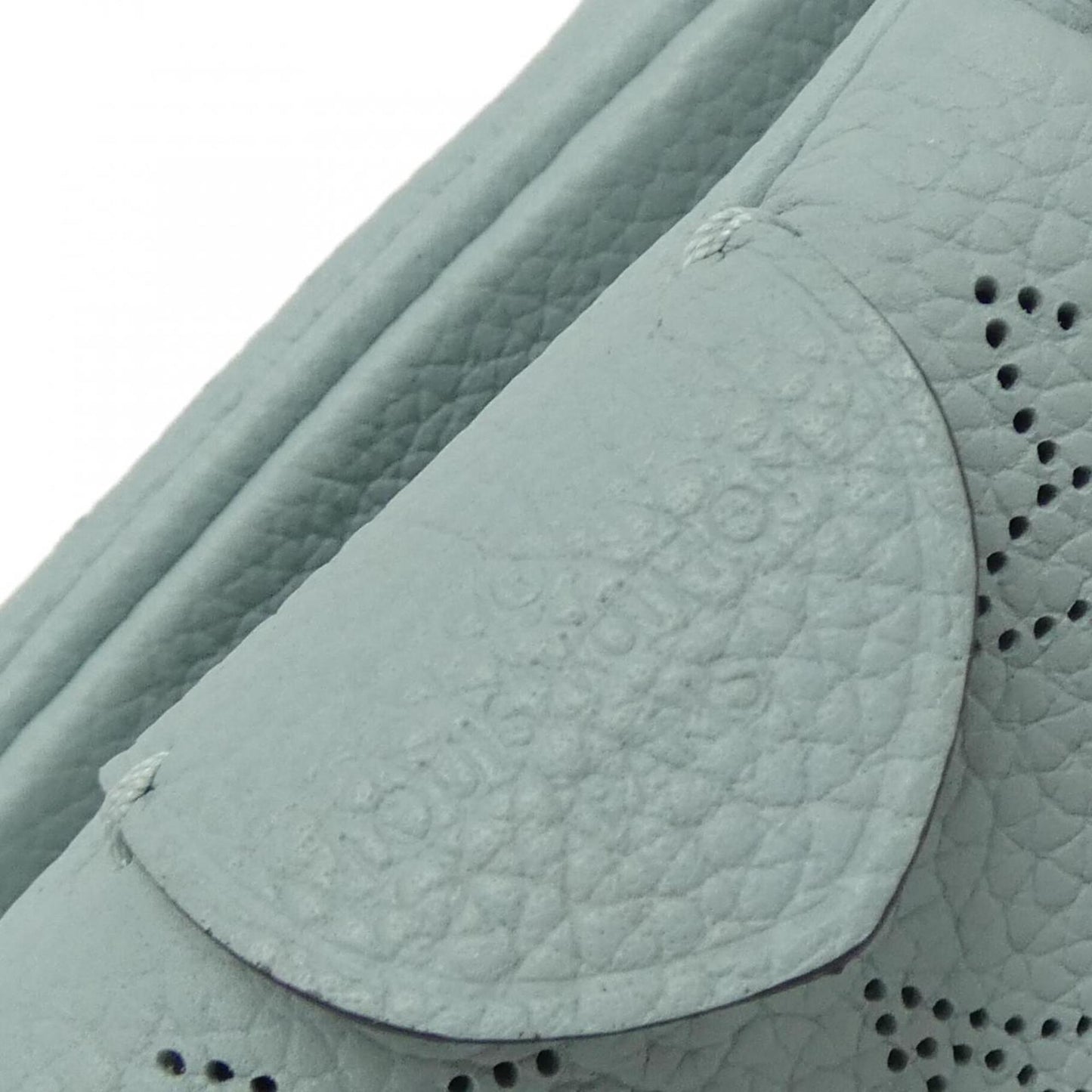 Louis Vuitton Lagon Mahina Leather Shoulder Bag