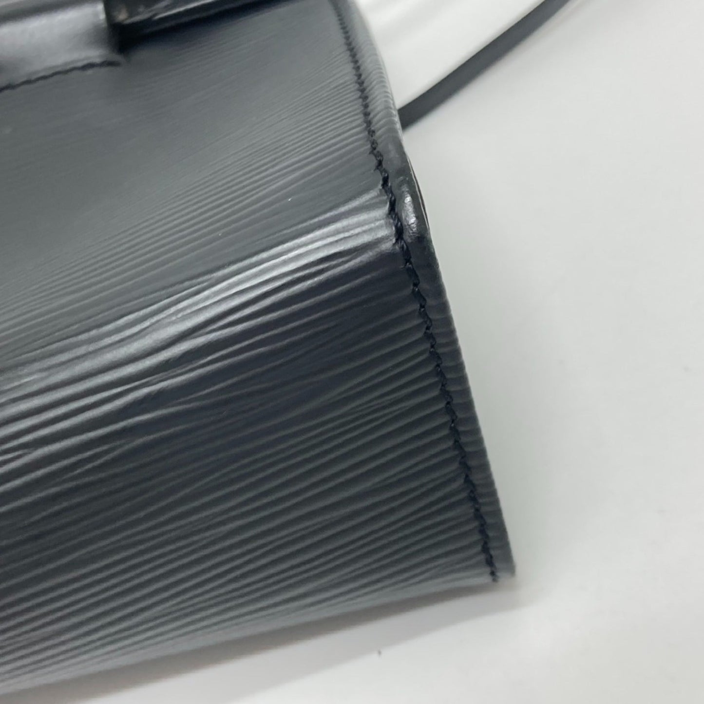 Louis Vuitton Black Leather Shoulder Bag