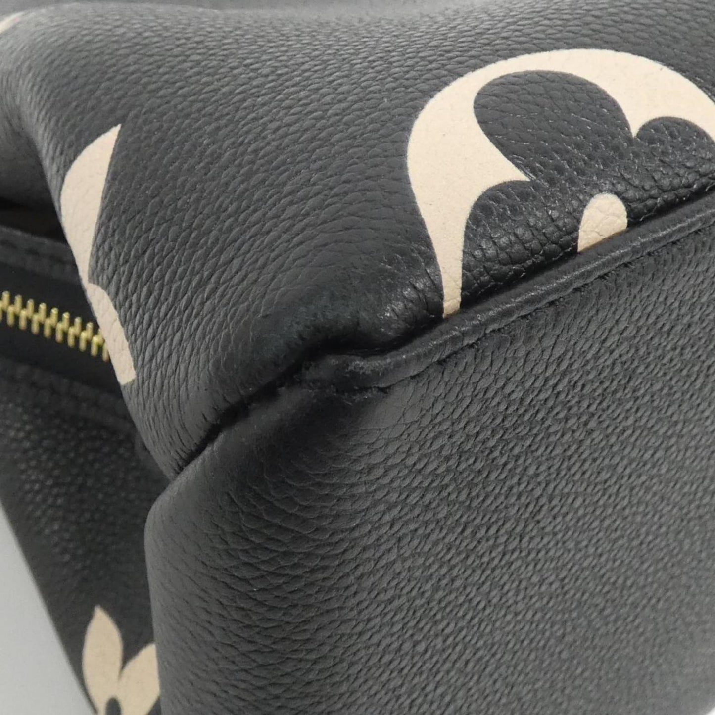 Louis Vuitton Beige Black Leather Handbag Shoulder Bag