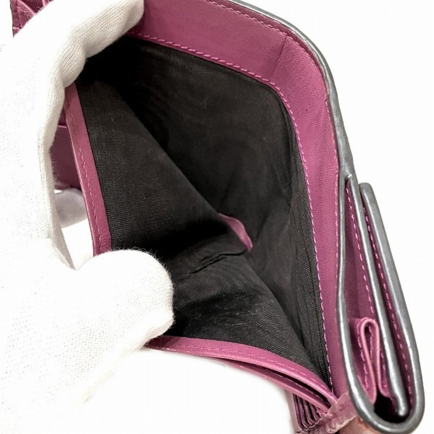 Gucci Gray Red Color Leather Pvc Wallet (Bi-Fold)