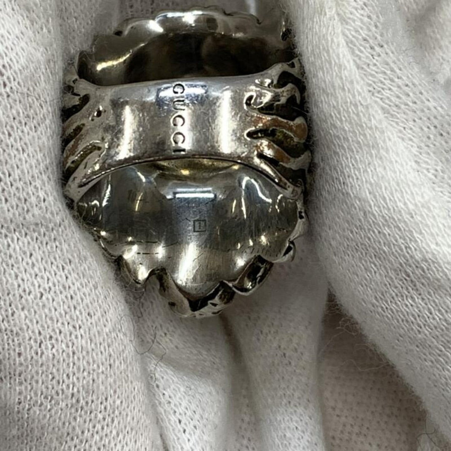 Gucci Silver Band Ring