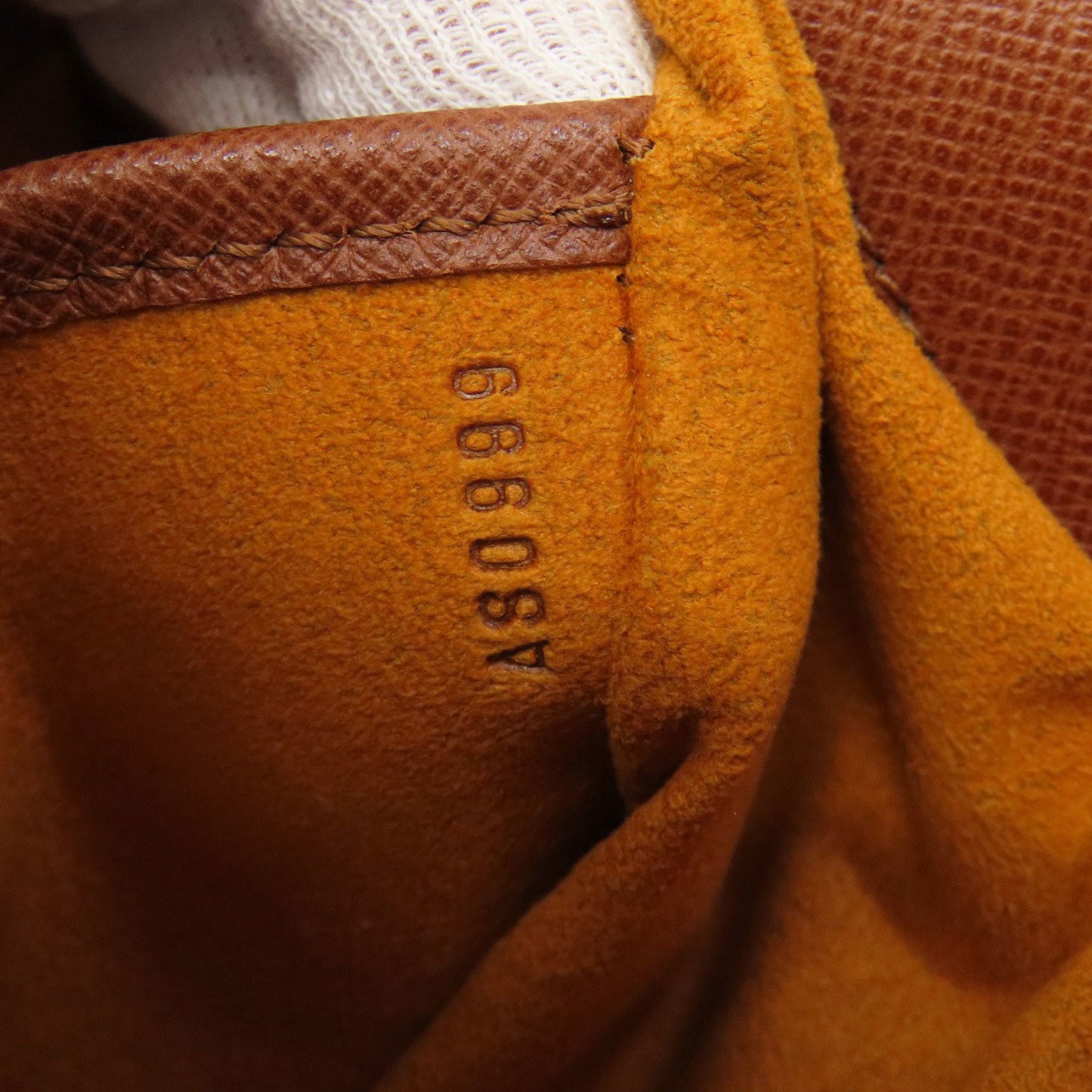 Louis Vuitton Monogram Monogram Monogram Shoulder Bag