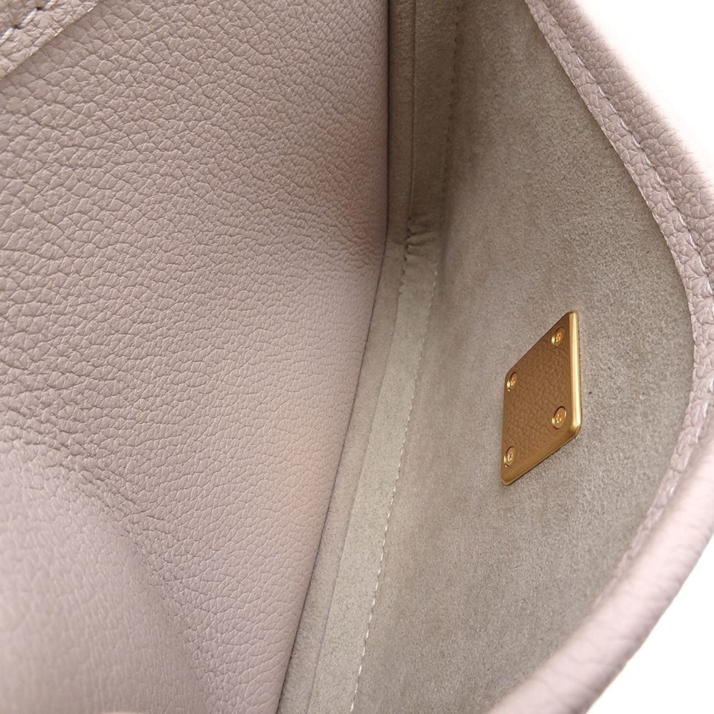 Louis Vuitton Grayish Leather Shoulder Bag