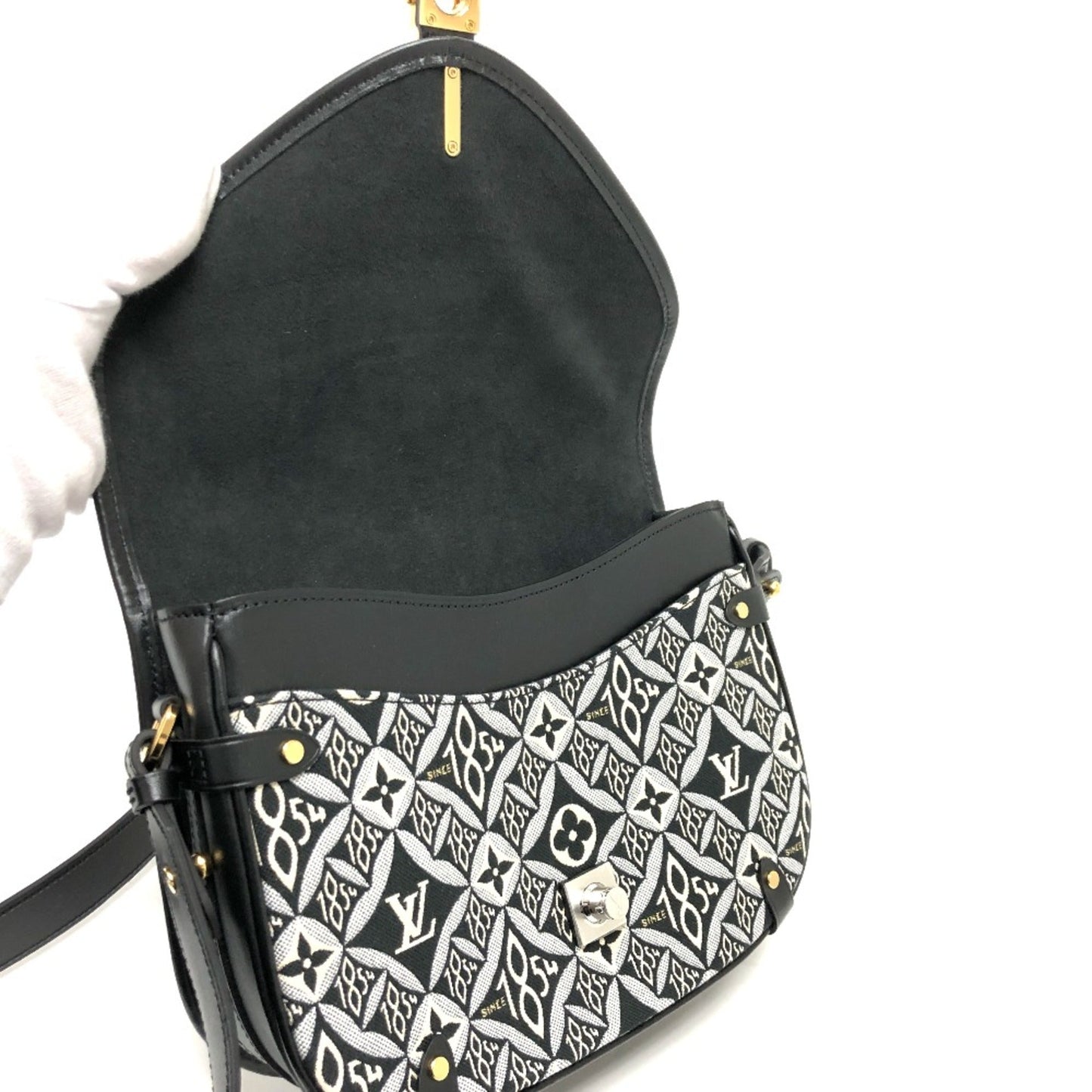 Louis Vuitton Black Other Shoulder Bag