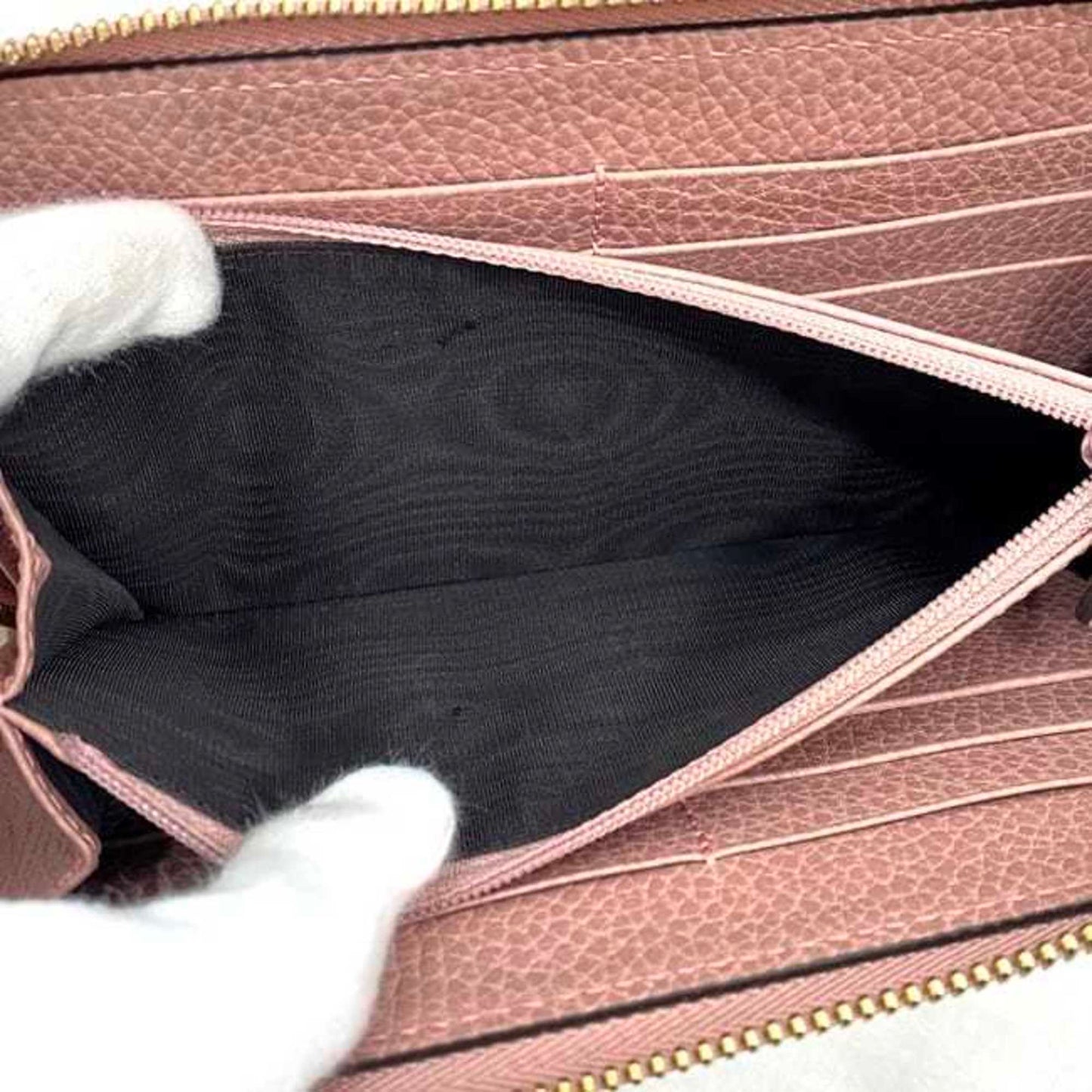 Gucci Pink Leather Wallet (Bi-Fold)