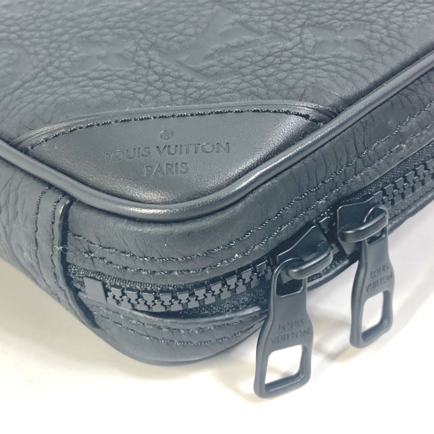 Louis Vuitton Black Leather Shoulder Bag