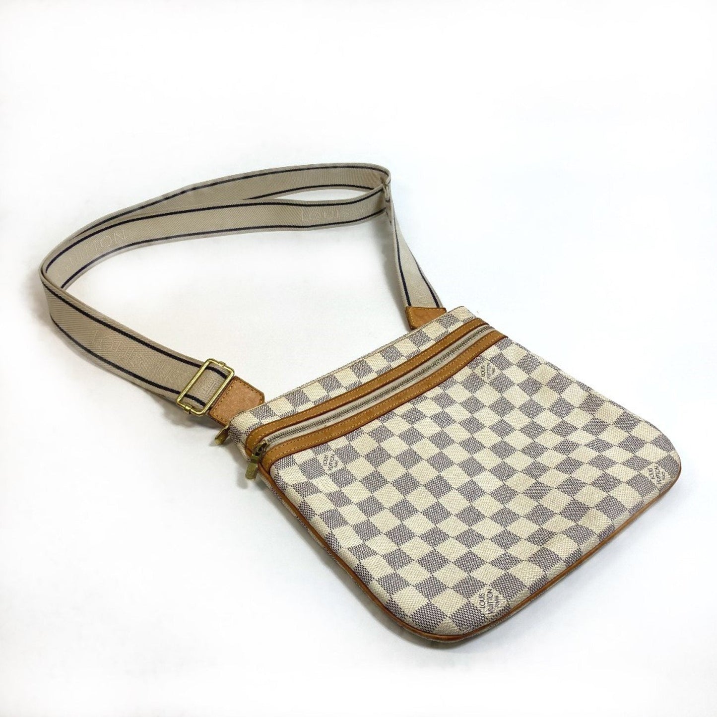 Louis Vuitton White Other Shoulder Bag