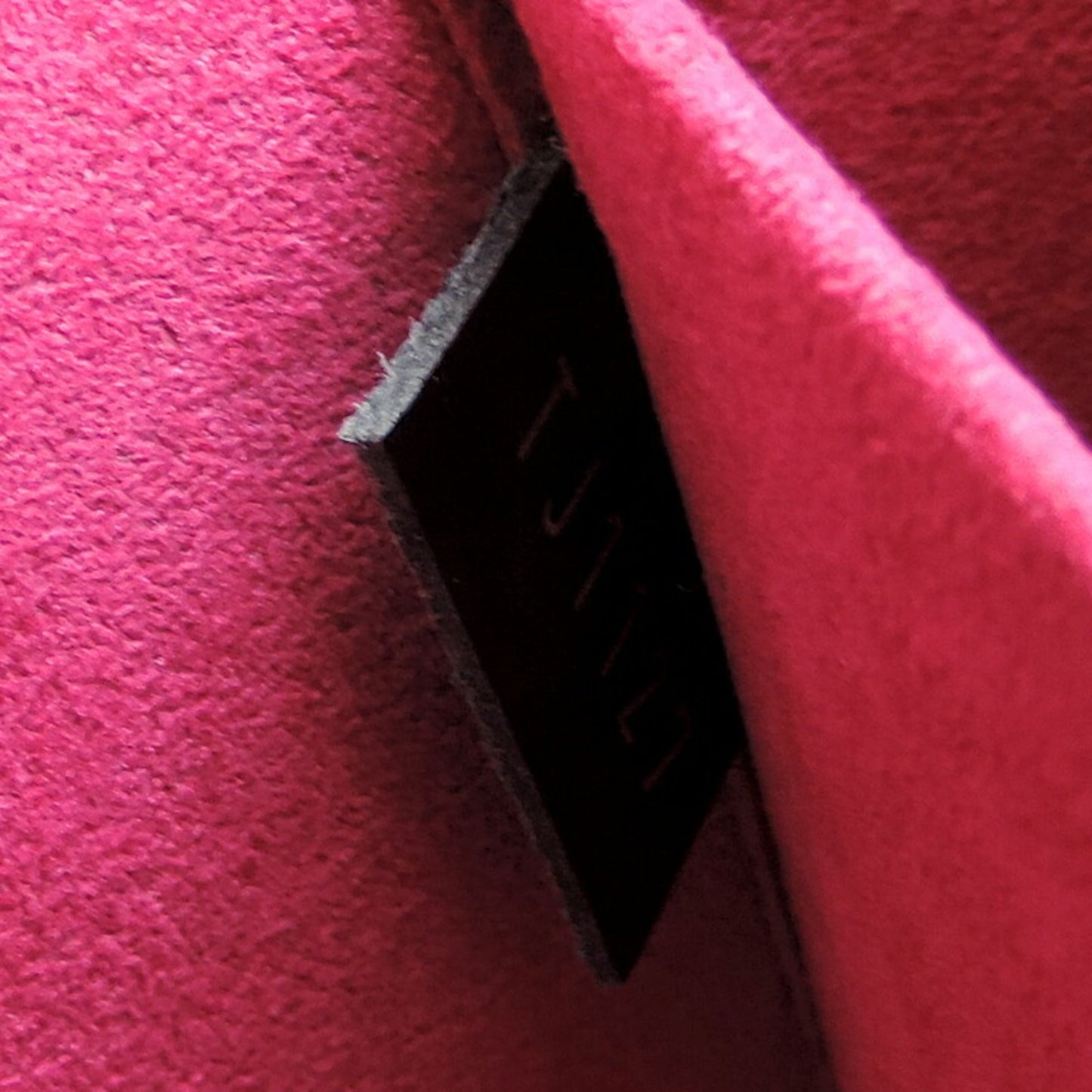 Louis Vuitton Black Hot Pink Noir Pink Epi Leather Chain/Shoulder Wallet