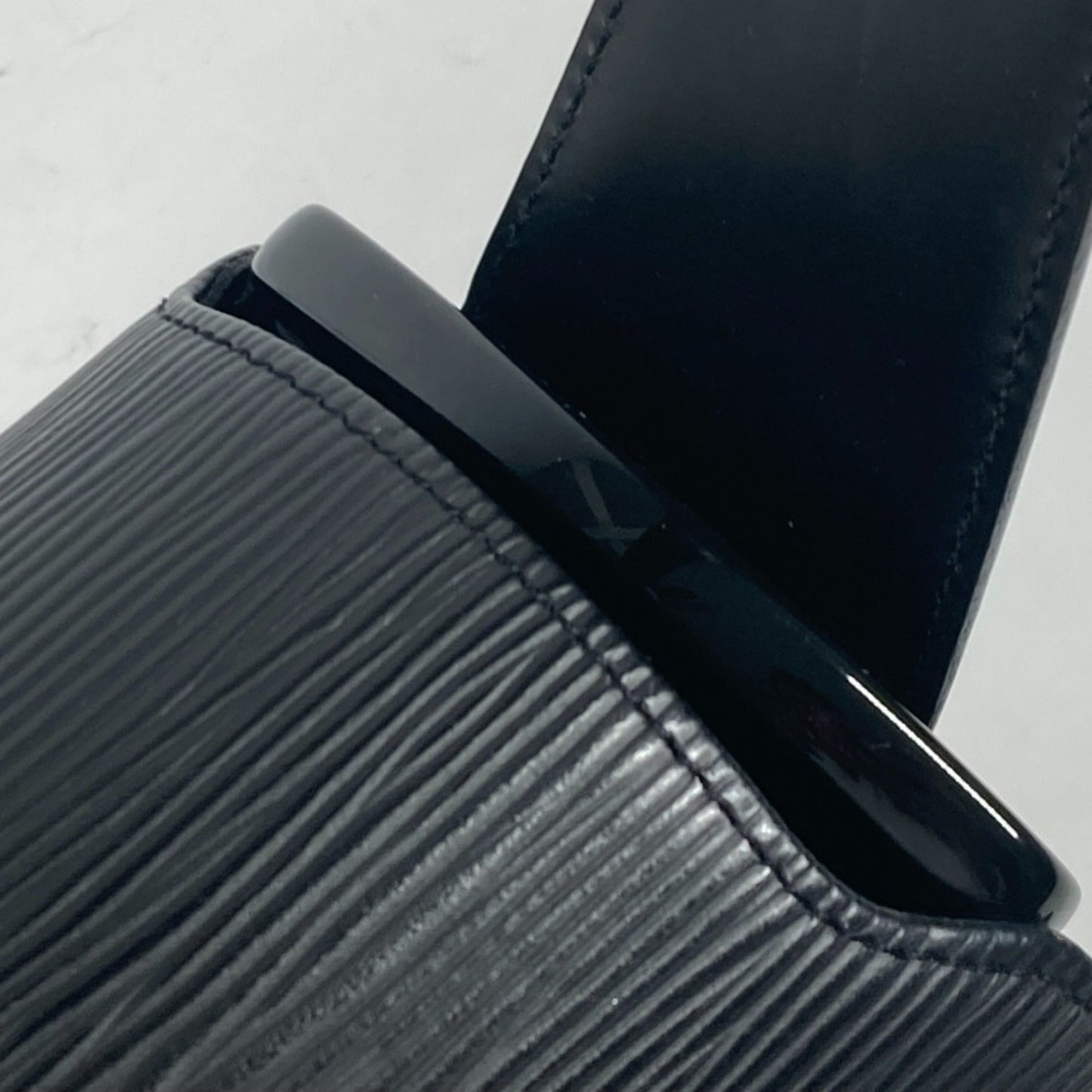 Louis Vuitton Black Noir Epi Leather Shoulder Bag