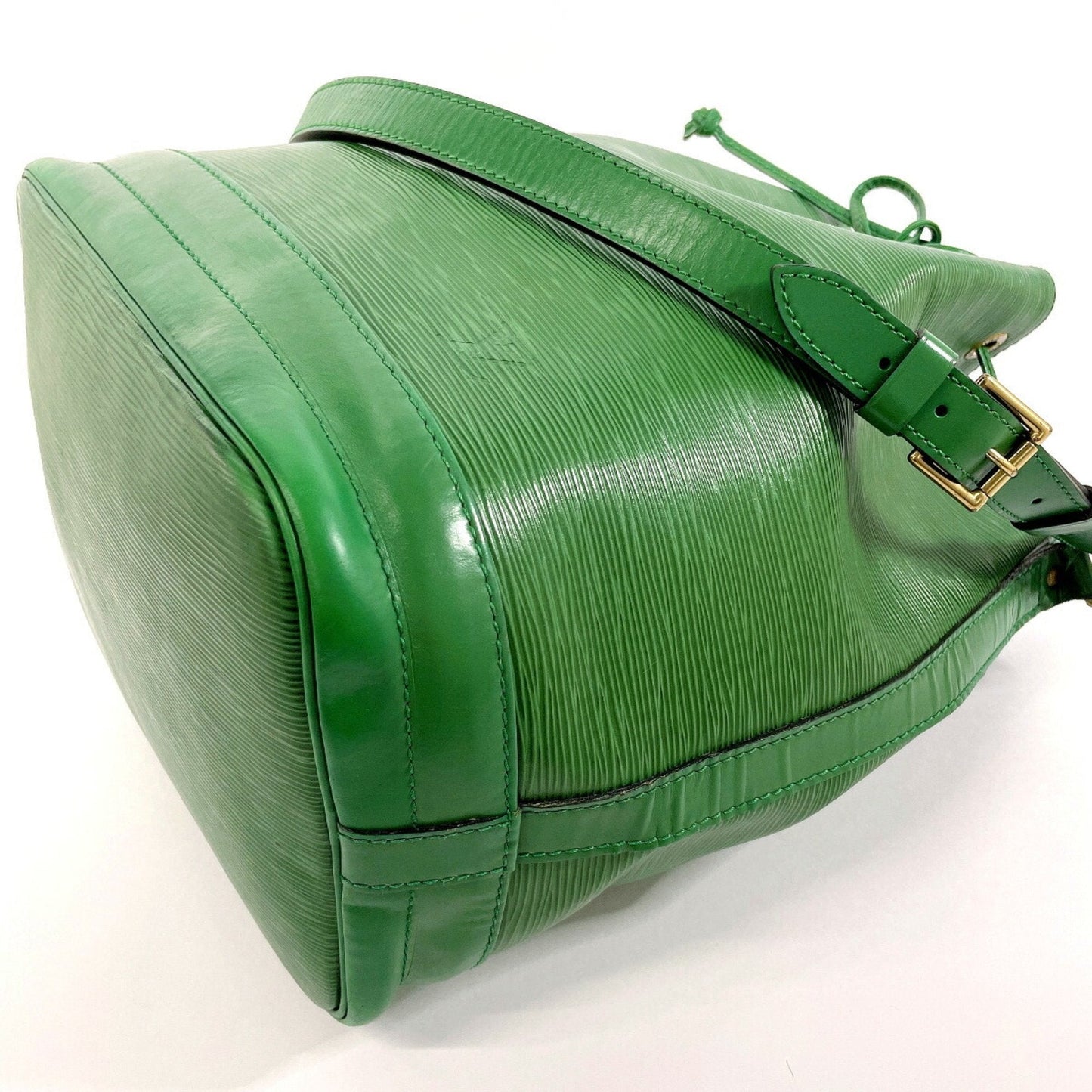 Louis Vuitton Borneo Green Green Epi Leather Shoulder Bag