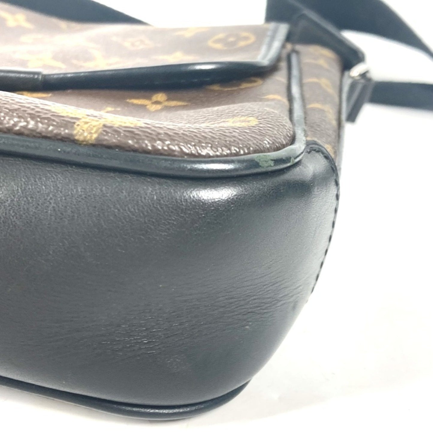 Louis Vuitton Black Brown Canvas Pochette Shoulder Bag