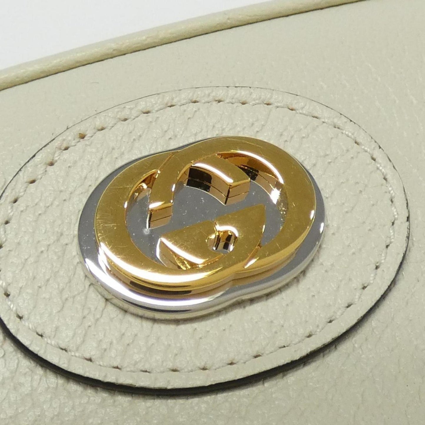 Gucci White Leather Handbag