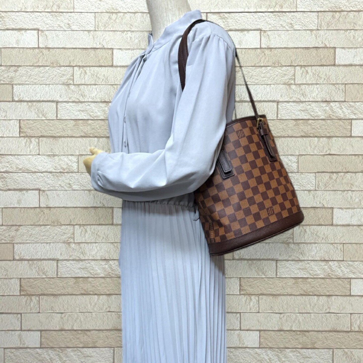 Louis Vuitton Brown Damier Canvas Shoulder Bag