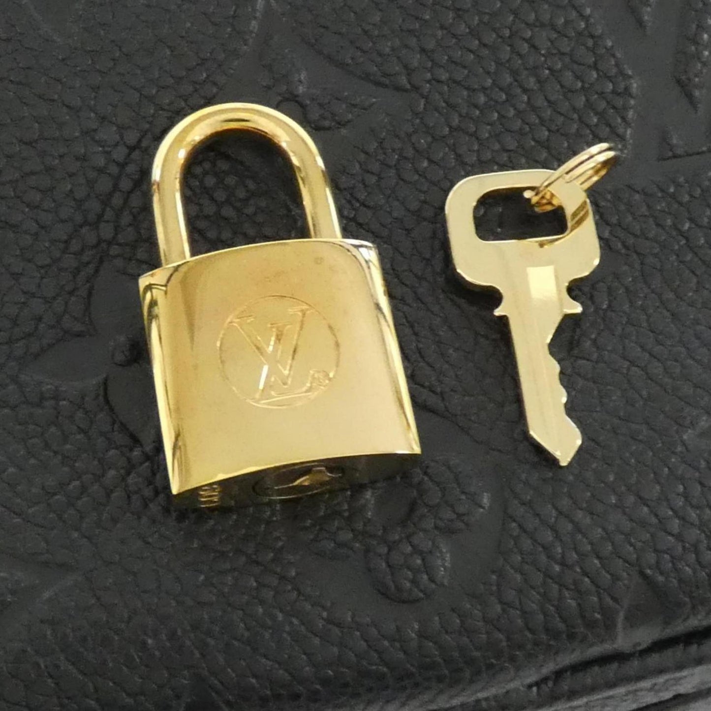 Louis Vuitton Black Leather Shoulder Bag