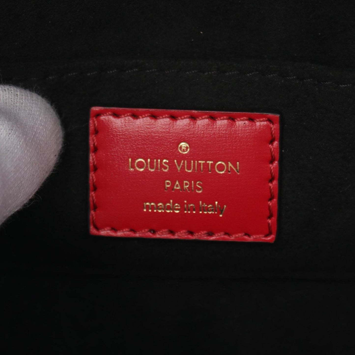 Louis Vuitton Red Color Monogram Vernis Shoulder Bag