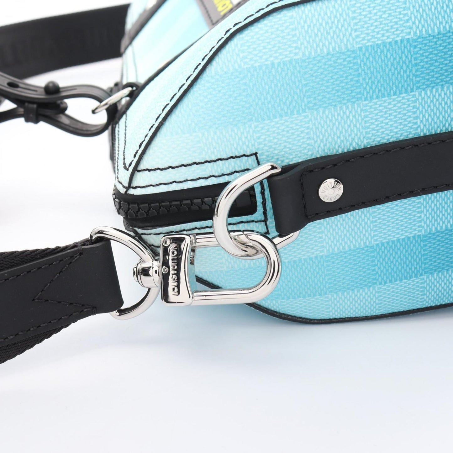 Louis Vuitton Blue Multi-Color Damier Canvas Leather Shoulder Bag