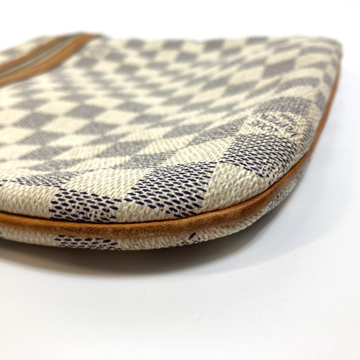 Louis Vuitton White Other Shoulder Bag