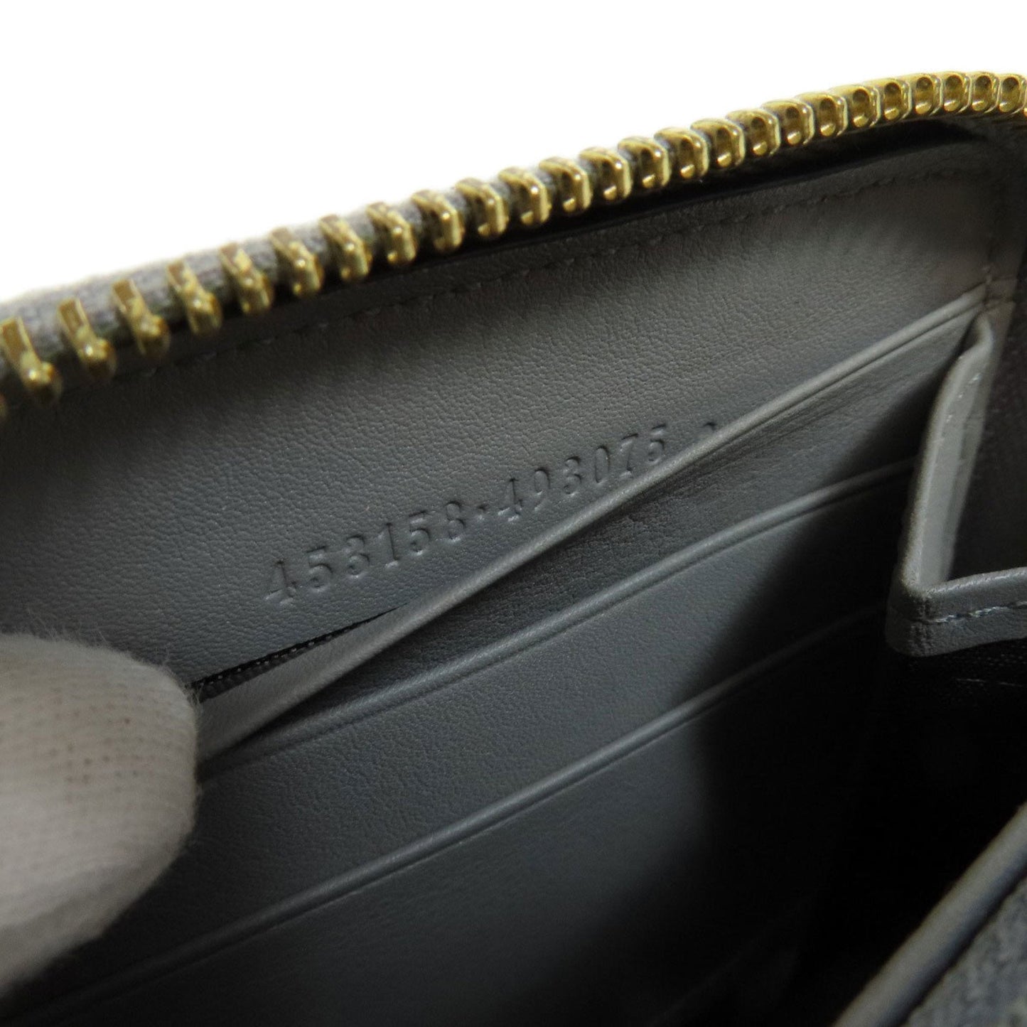 Gucci Gray Leather Long Wallet (Bi-Fold)