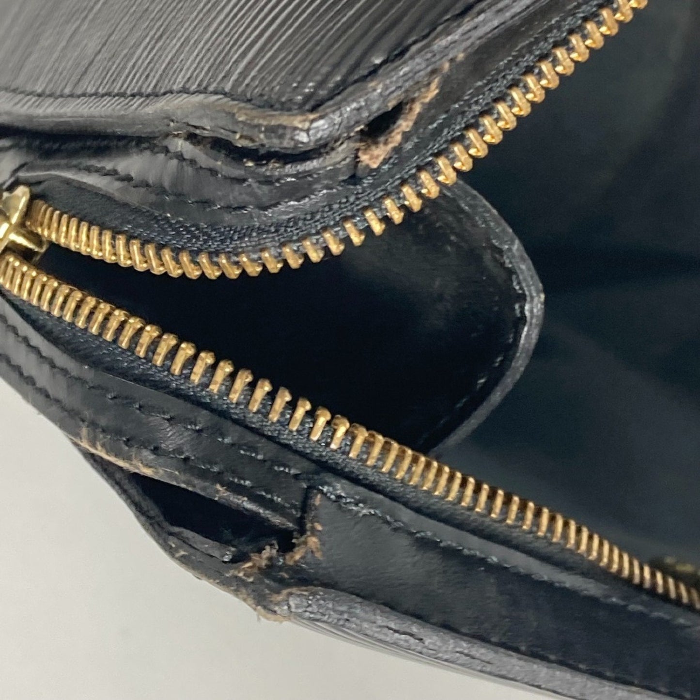 Louis Vuitton Black Epi Leather Shoulder Bag Tote Bag