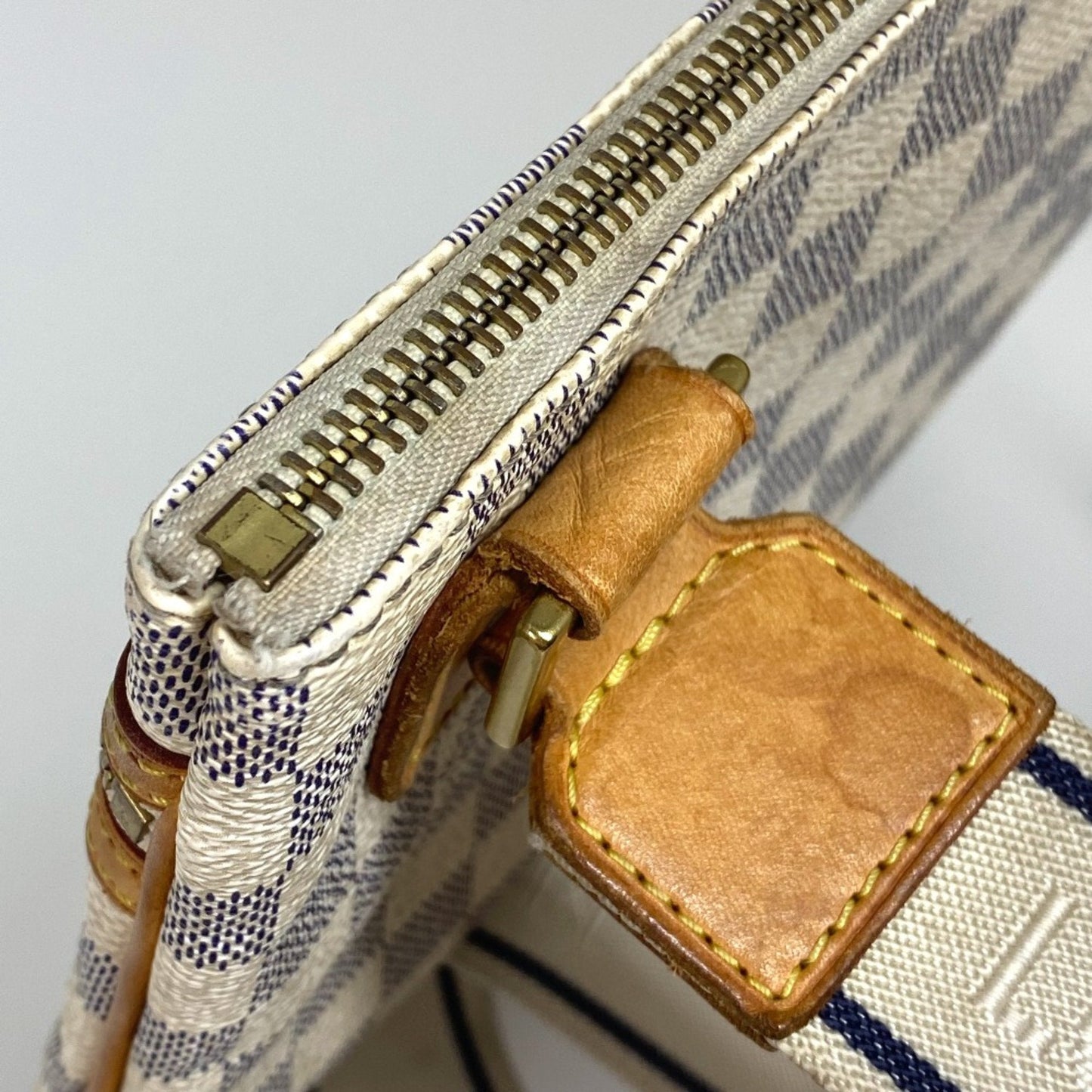 Louis Vuitton White Other Shoulder Bag