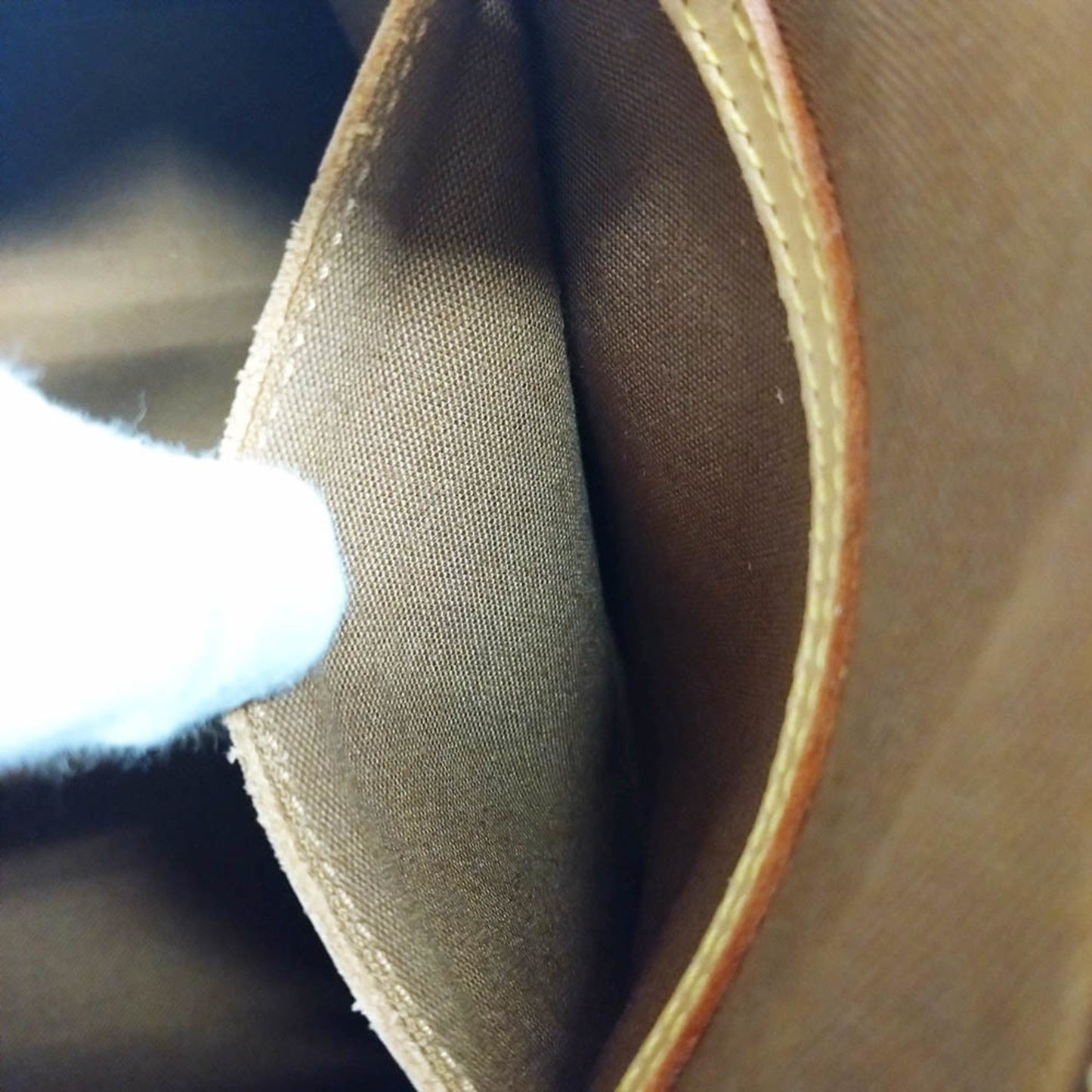Louis Vuitton Monogram Brown Monogram Handbag Shoulder Bag