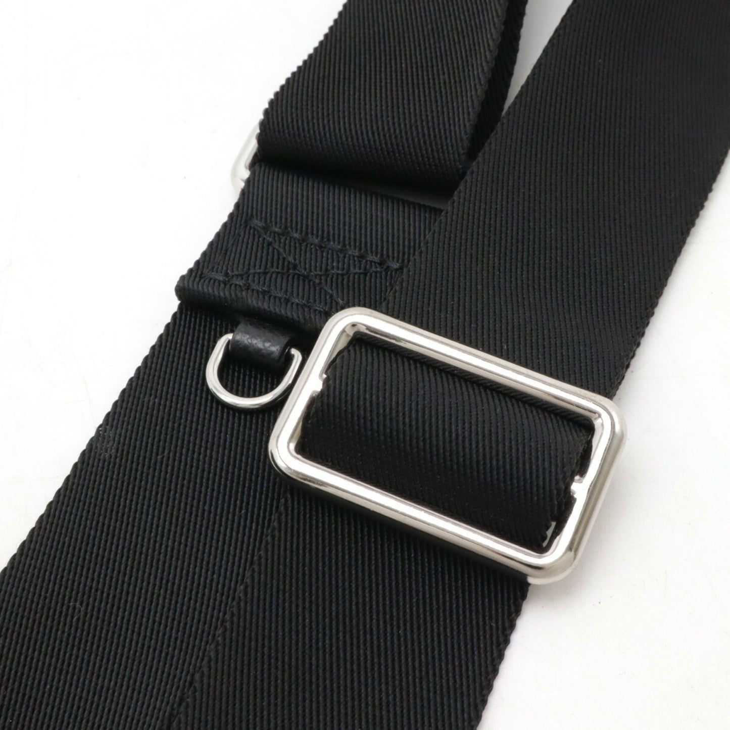 Louis Vuitton Noir Taiga Leather Shoulder Bag