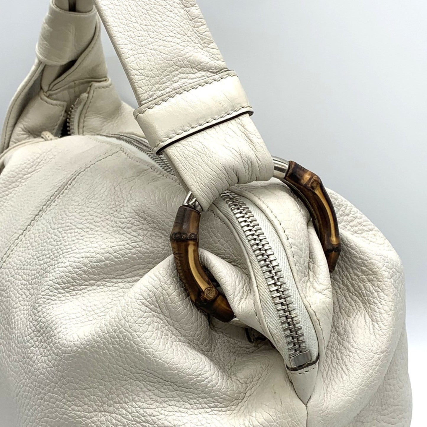 Gucci Ivory White Leather Shoulder Bag