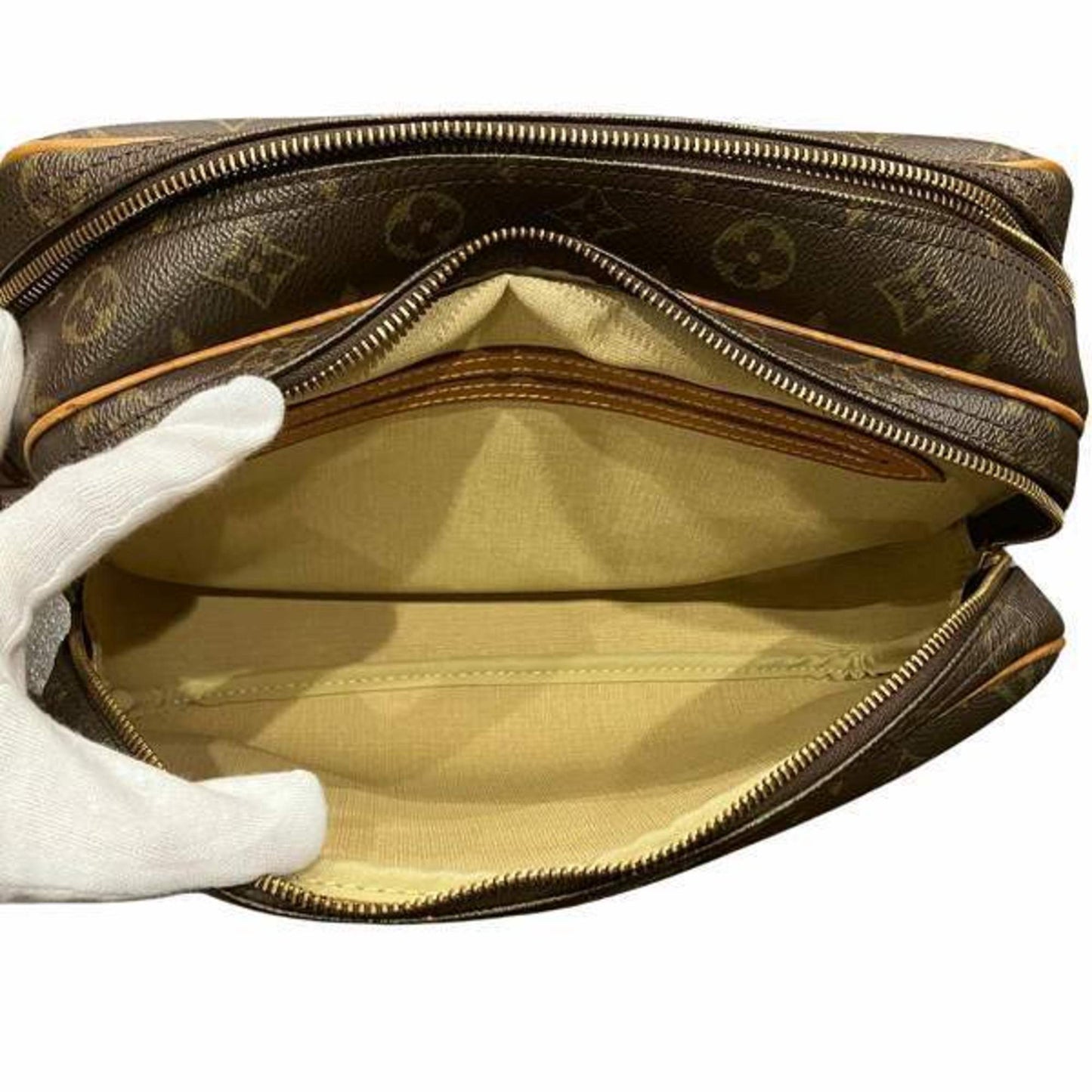 Louis Vuitton Monogram Monogram Shoulder Bag