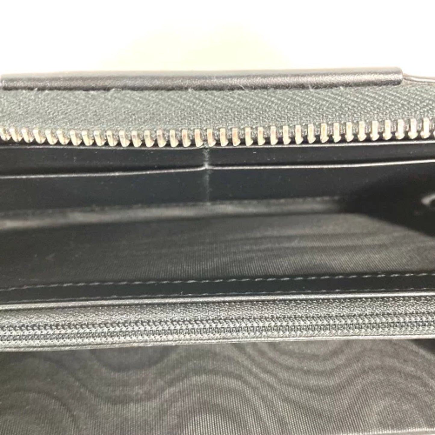 Gucci Beige Other Long Wallet (Bi-Fold)