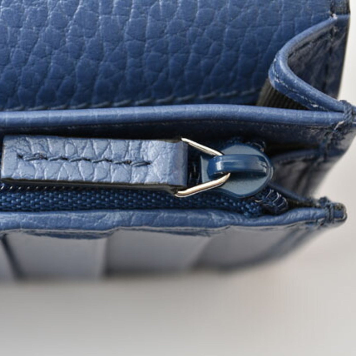 Gucci Black Blue Leather Coin Purse/Coin Case