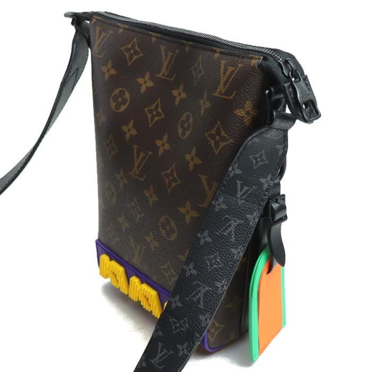 Louis Vuitton Monogram Canvas Shoulder Bag