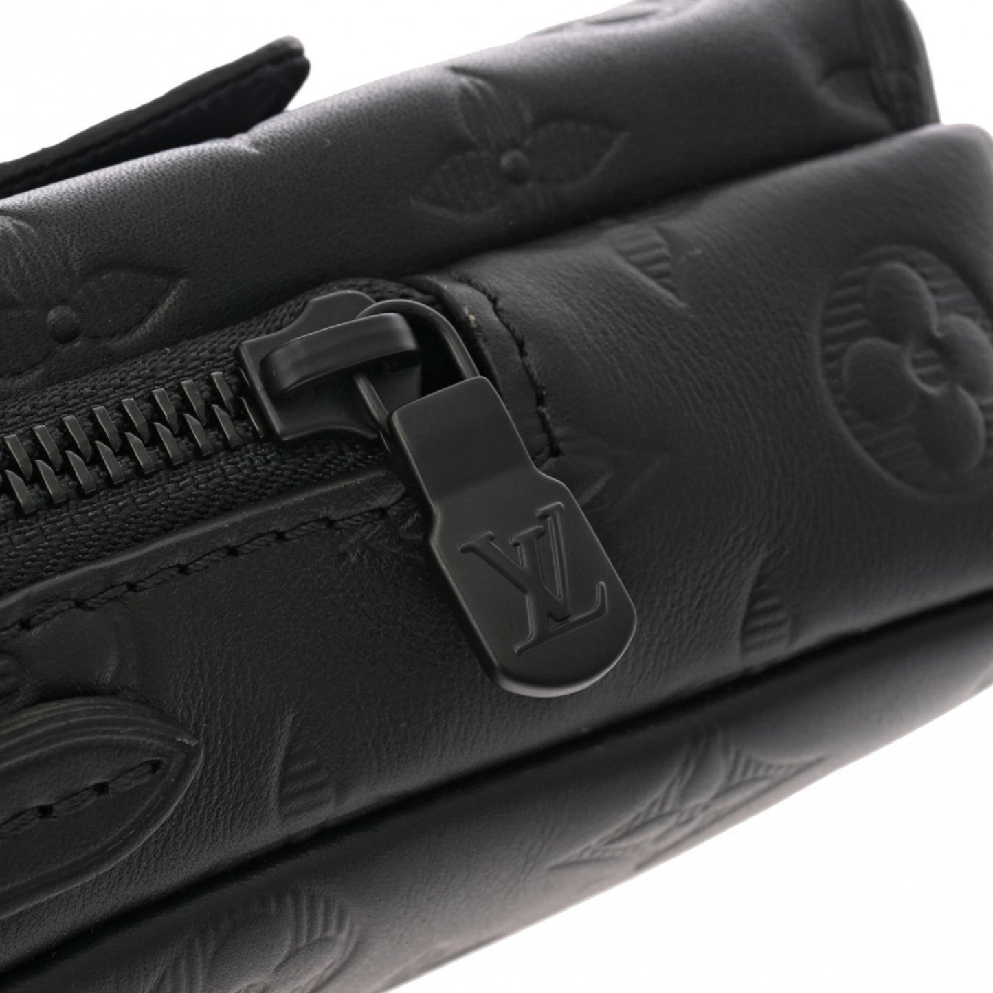 Louis Vuitton Noir Leather Shoulder Bag