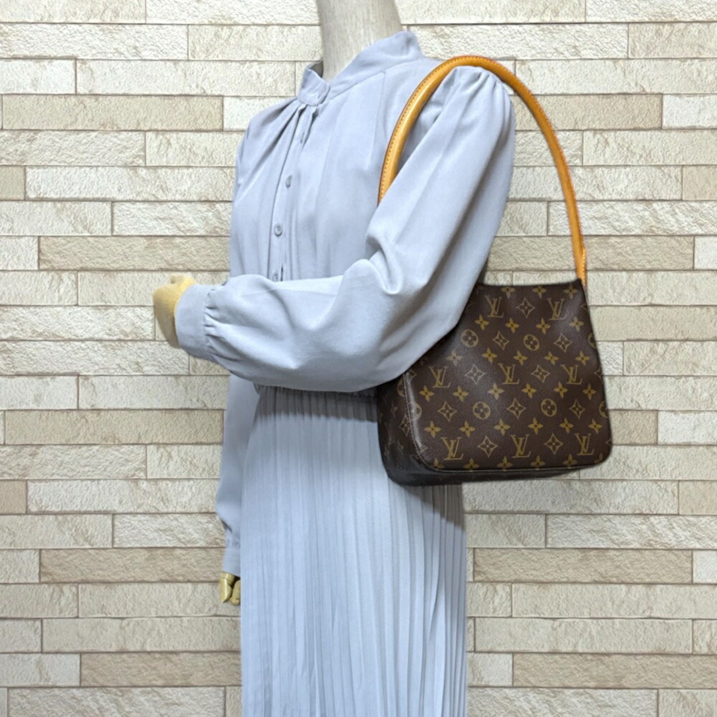 Louis Vuitton Brown Monogram Monogram Shoulder Bag