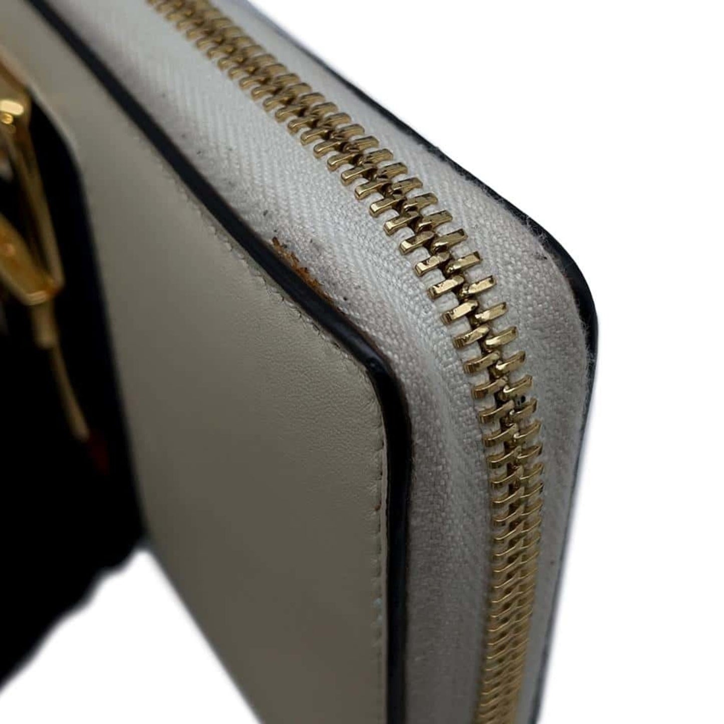 Gucci White Leather Long Wallet (Bi-Fold)