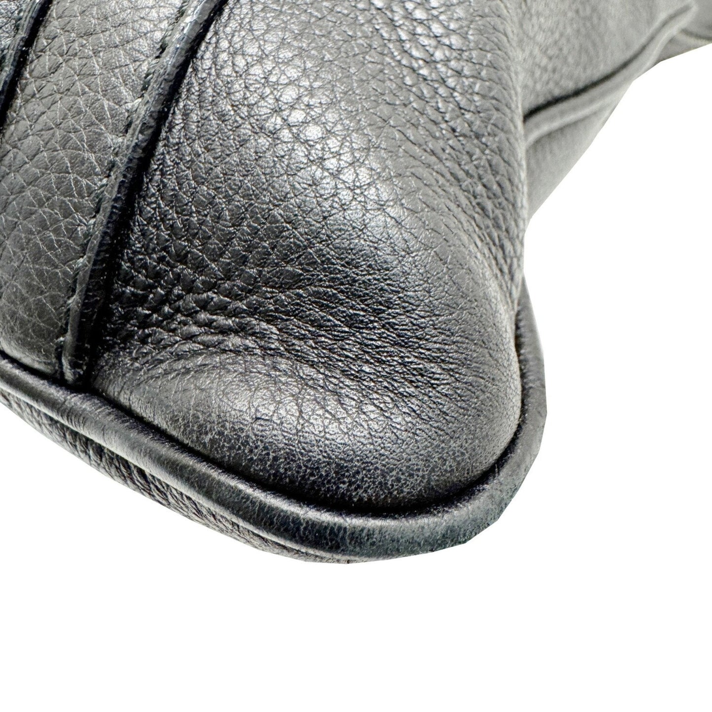 Gucci Black Leather Shoulder Bag