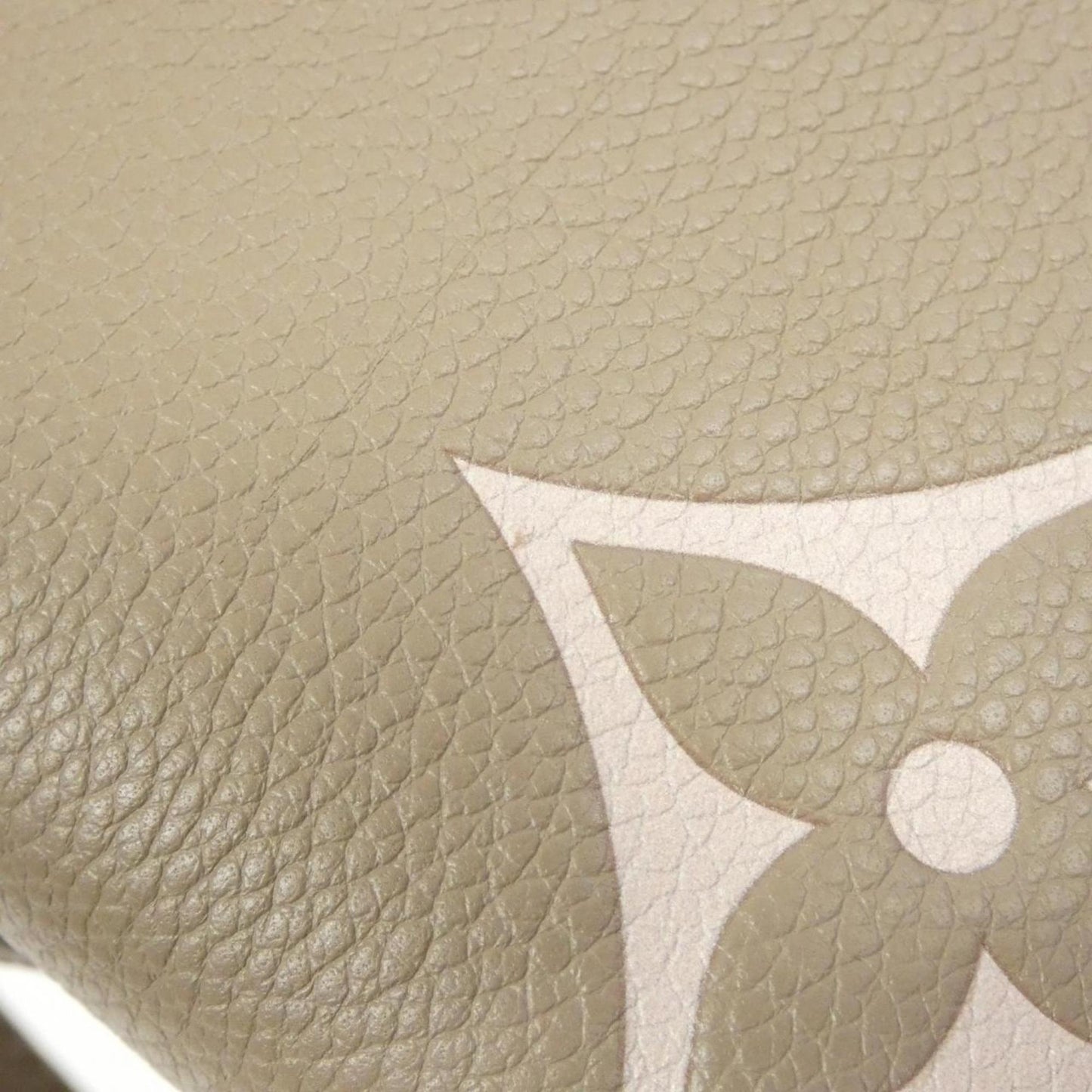 Louis Vuitton Cream Tourterelle Leather Handbag Shoulder Bag
