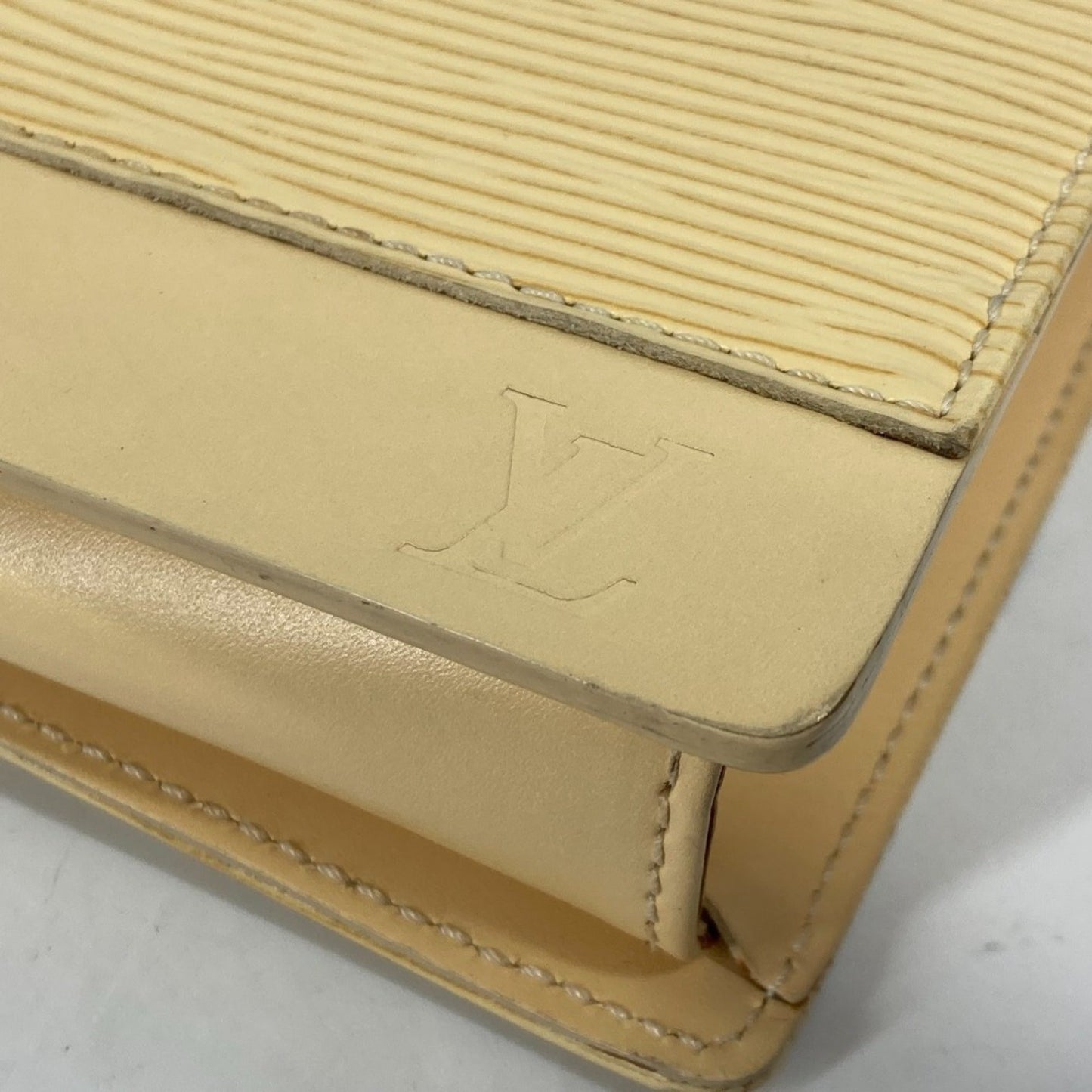 Louis Vuitton Vanilla Yellow Epi Leather Clutch Bag Pouch Shoulder Bag