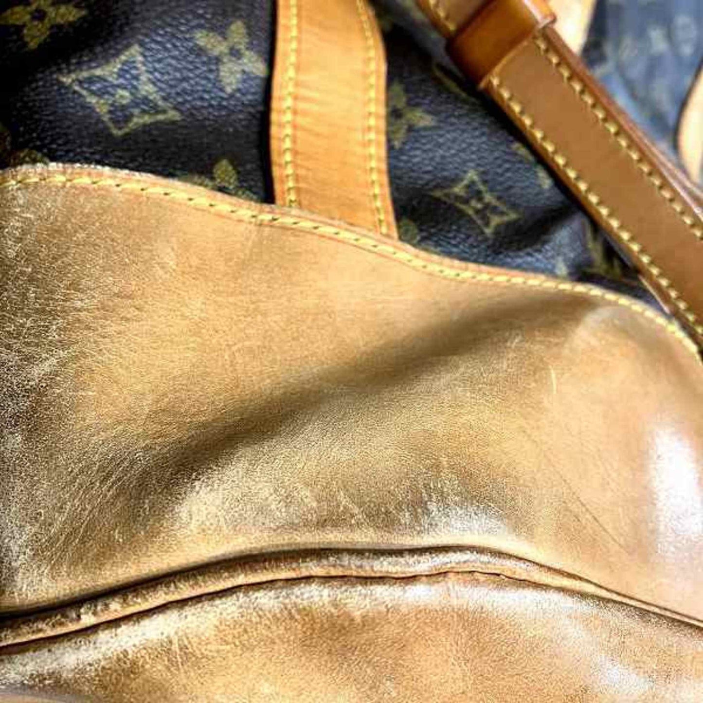 Louis Vuitton Brown Monogram Monogram Shoulder Bag