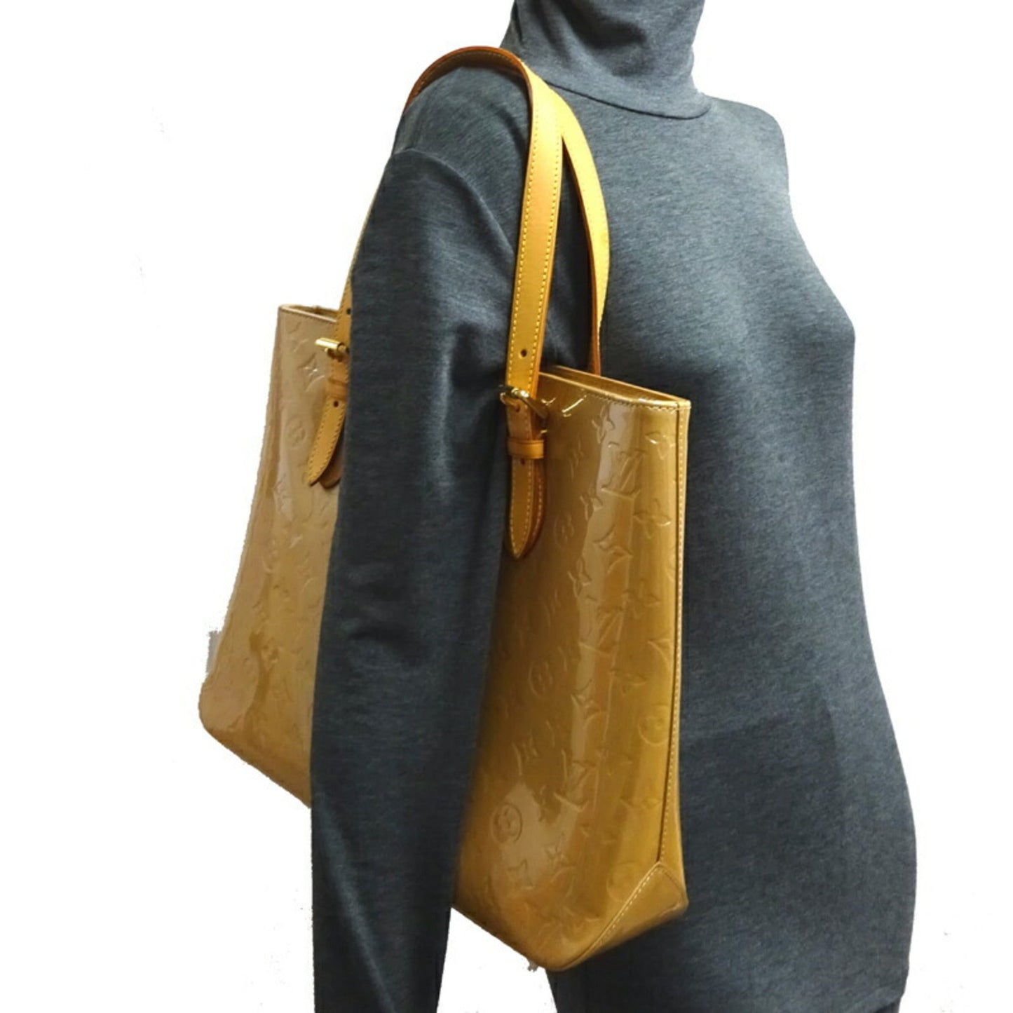 Louis Vuitton Vernis Beige Monogram Vernis Shoulder Bag