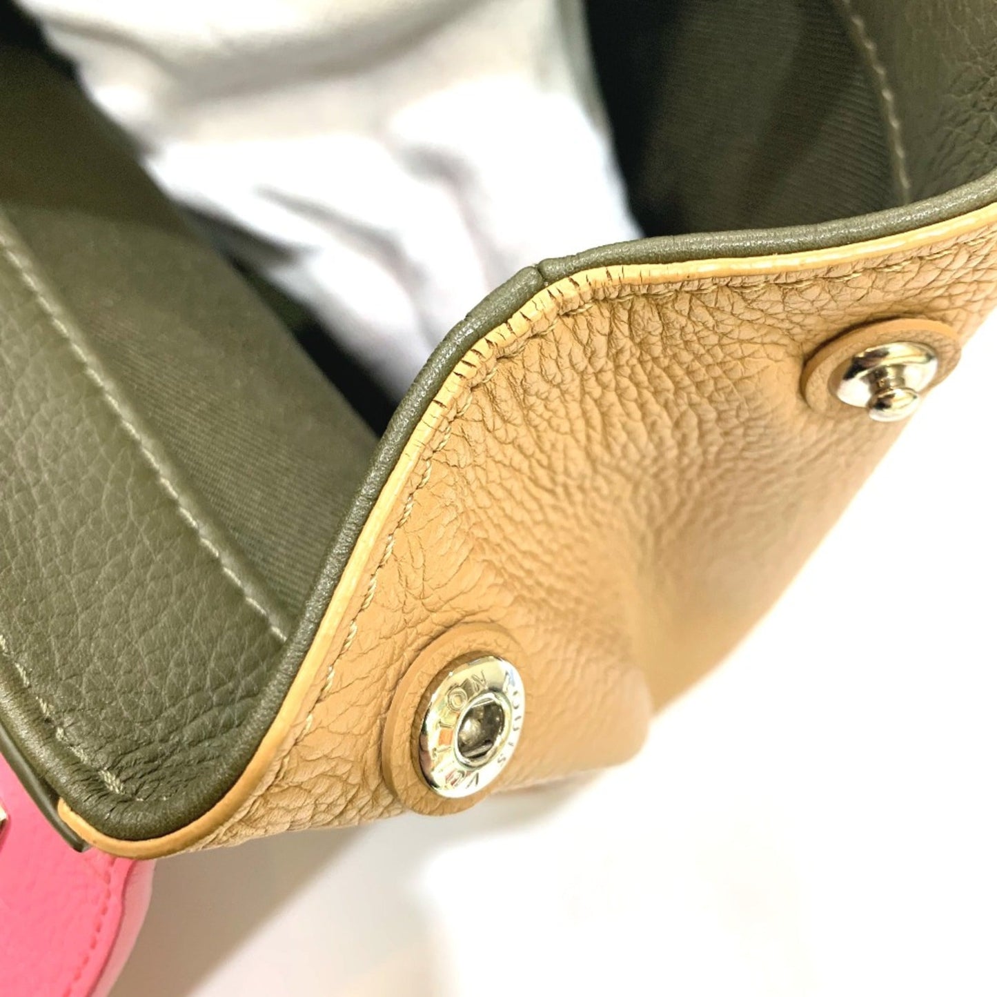 Louis Vuitton Pink Leather Shoulder Bag