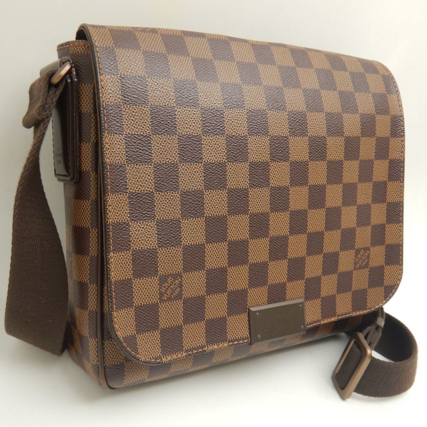 Louis Vuitton Damier Canvas Ebene Pvc Shoulder Bag